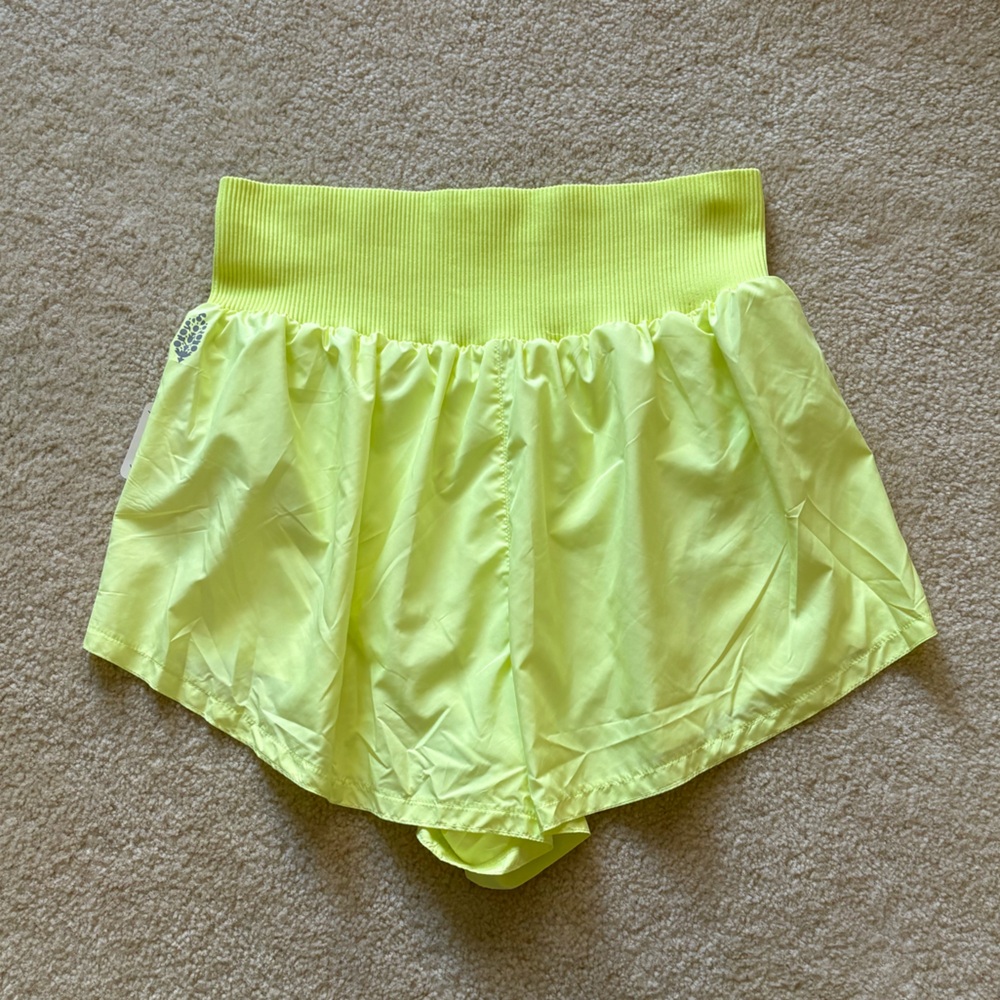 NWT Free People Women’s FP Movement Carpe Diem Shorts. Size XL. - Picture 5 of 5